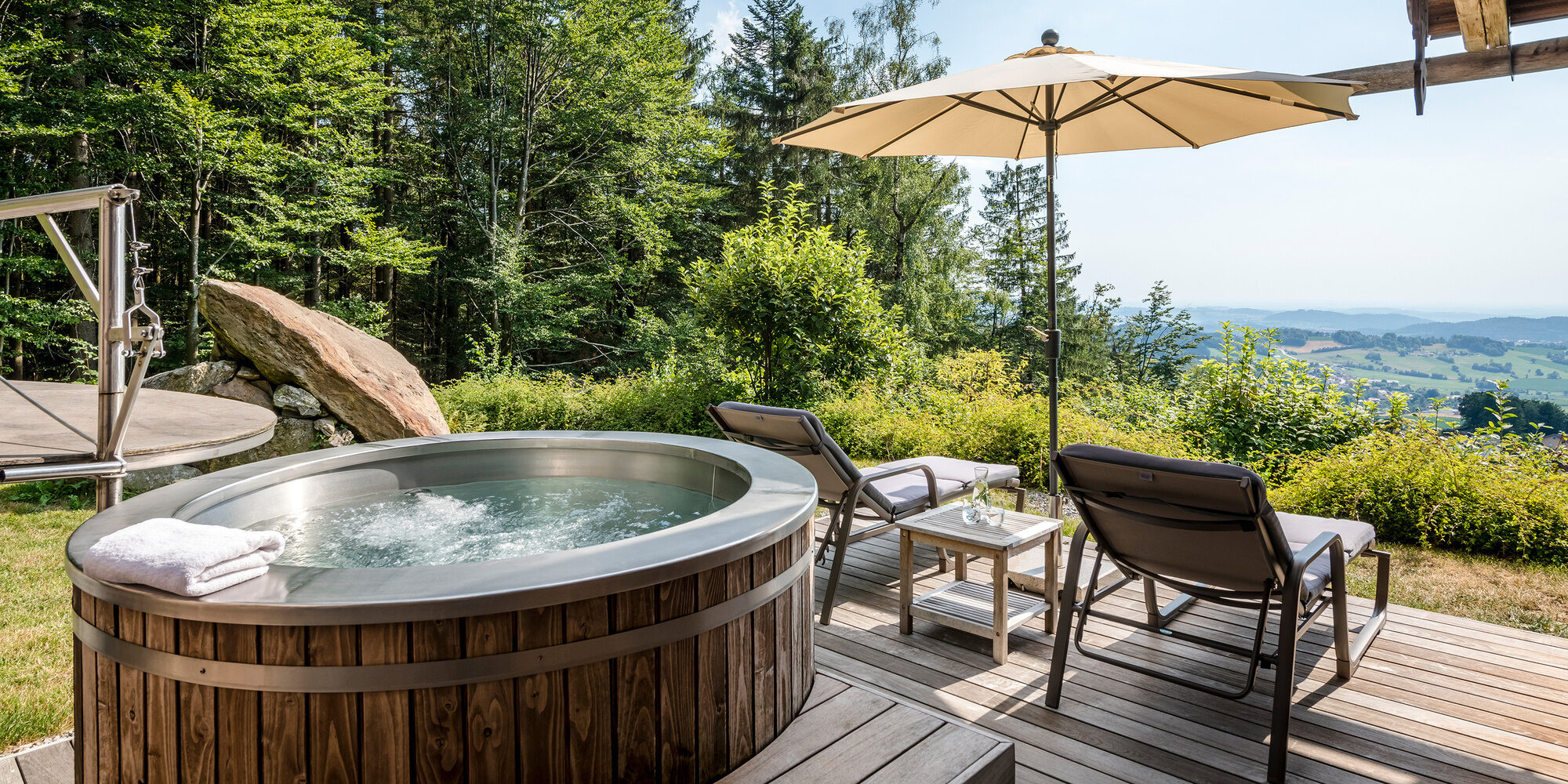 Chalet mit eigenem Kamin im Hüttendorf Bayerischer Wald