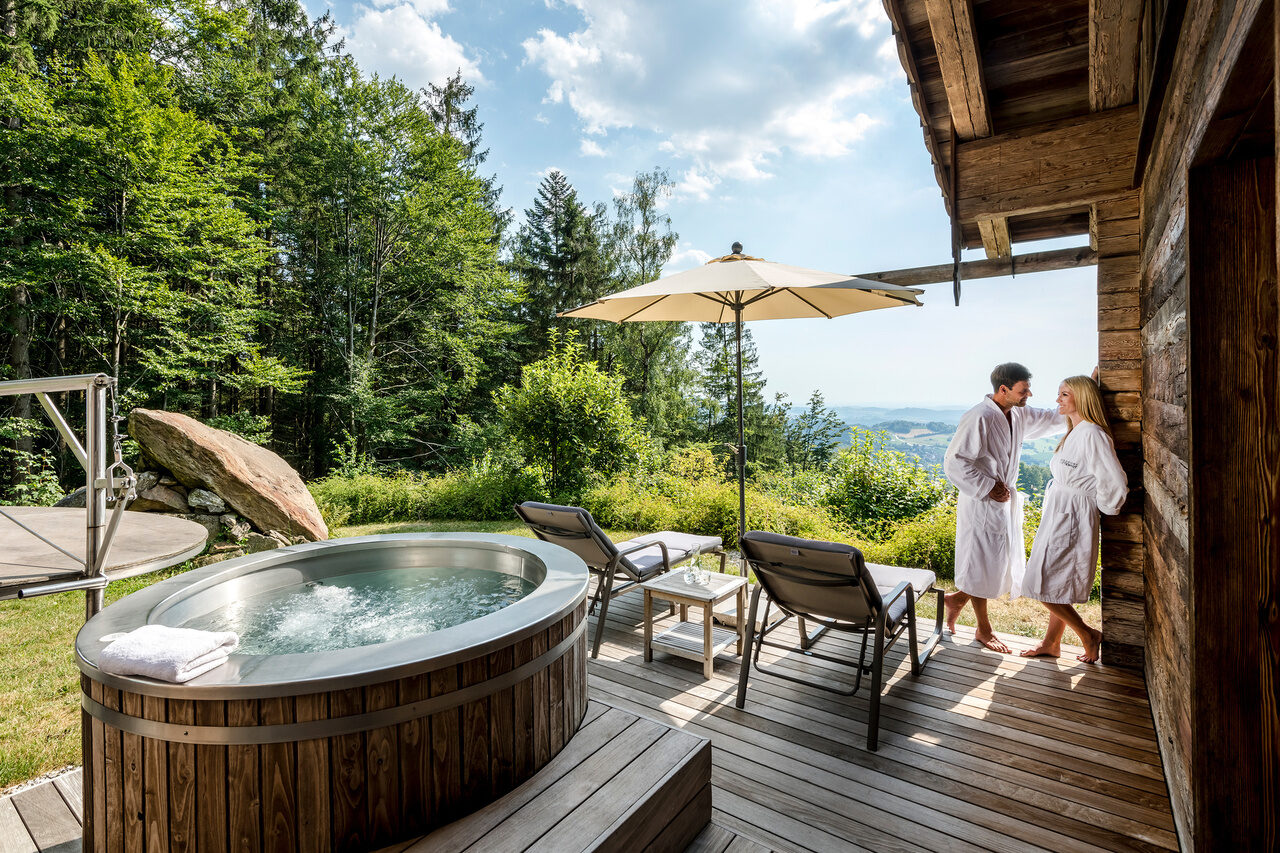 Chalets mit Whirlpool und Sauna Wellnessoase Bayern