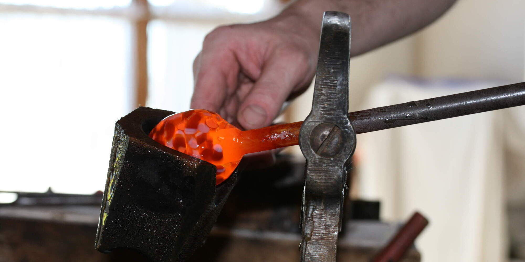 Herstellung von Glas im Bayerischen Wald