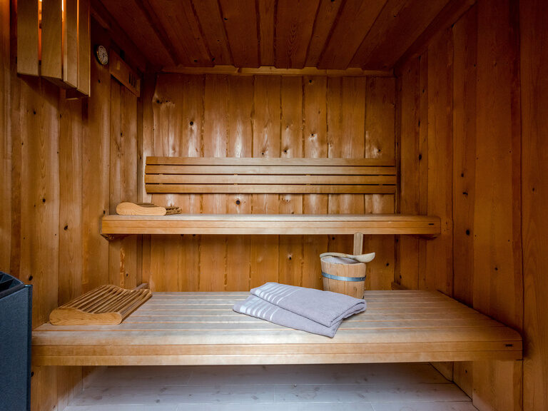 Sauna im 4-Sterne S Wellnesshotel Hüttenhof Bayern